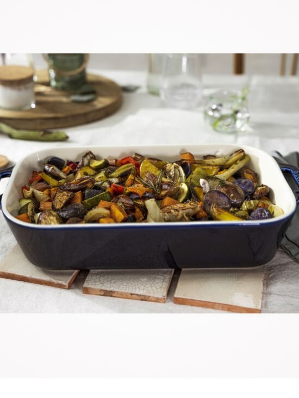 New! Staub Ceramic Rectangular Baking Dish in Dark Navy 13” x 9” - Picture 5 of 6